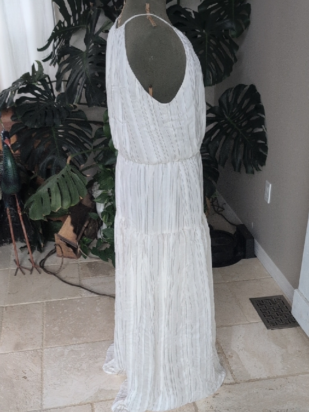 Daniel Cremieux Cream Halter Tiered Maxi Dress - Picture 5 of 6